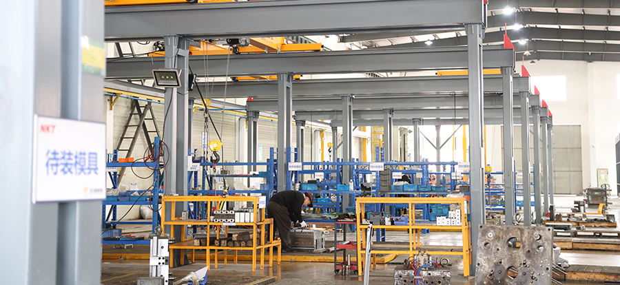 طلقة المحاكمة